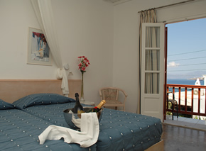 Mykonos gay holiday accommodation Petasos Town Hotel