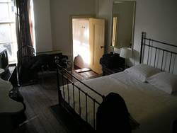 Exclusively Gay Hotel Amistad in Amsterdam