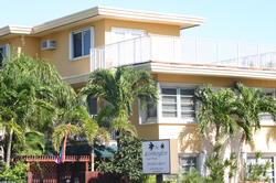 Exclusively Gay Worthington Guest House in Ft.Lauderdale