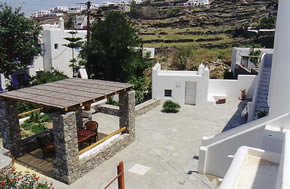 Mykonos gay holiday accommodation Guesthouse Andriani's