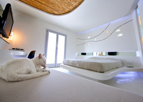 Mykonos gay holiday accommodation Hotel Andronikos Suite