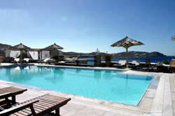 Gay friendly Hotel Apollonia Bay Resort in Mykonos