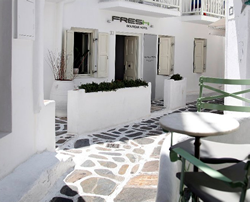 Mykonos gay hotel Fresh (ex.Marios)