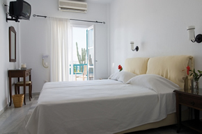 Mykonos gay holiday accommodation Little Rochari Hotel