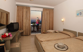 Mykonos gay holiday accommodation New Aeolos Hotel