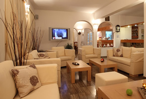 Mykonos gay holiday accommodation Hotel New Aeolos reception