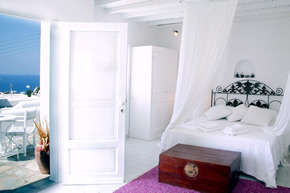 Mykonos gay holiday accommodation Hotel Ostraco Suites