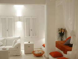 Gay friendly Hotel Ostraco Suites in Mykonos