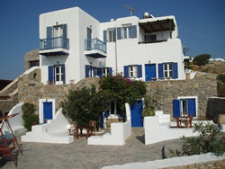 Mykonos gay hotel Villa Konstantin