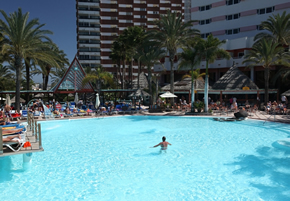Gran Canaria gay holiday accommodation Hotel Continental