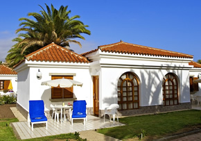 Gran Canaria gay holiday accommodation Bungalows Jardin Dorado