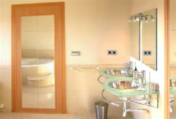 Gay favourite Sitges Guesthouse El Baobab