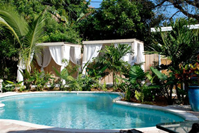 Ft.Lauderdale exclusively gay men's Aragon Inn Guesthouse Poolside Casita