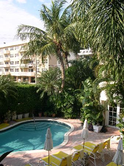 Ft.Lauderdale gay hotel Flamingo