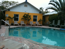 Ft.Lauderdale exclusively gay leathermen's clothing optional Inn Leather Guesthouse