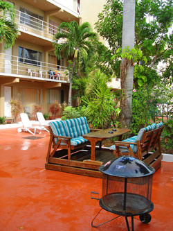Ft.Lauderdale gay hotel Rainbow Beach Resort