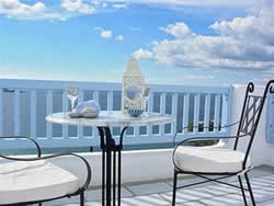 Exclusively Gay Amazing View Hotel in Mykonos