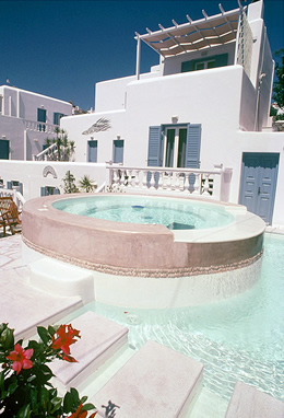 Mykonos gay friendly Carbonaki Hotel