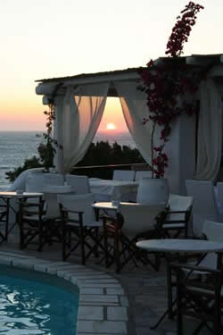 Gay friendly Hotel Cavo Tagoo in Mykonos 