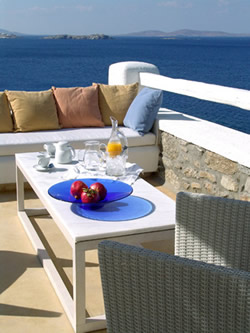 Gay friendly Hotel Cavo Tagoo in Mykonos