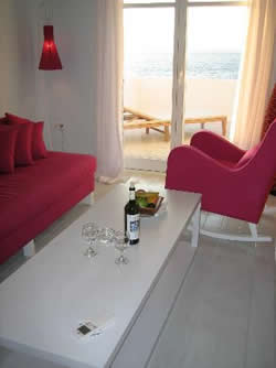 Gay friendly Hotel Cavo Tagoo in Mykonos 