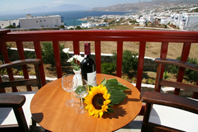 Mykonos gay holiday accommodation Hotel Charissi