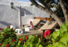 Mykonos gay holiday accommodation Hotel Despotiko