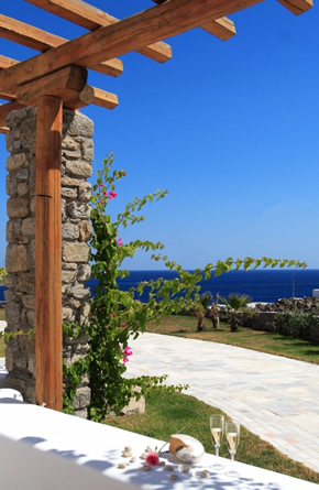 Mykonos gay holiday accommodation Hotel En Lefko Suites