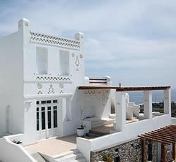 Gay friendly Hotel En Lefko Suites in Mykonos