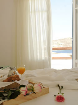 Gay friendly En Lefko Suites Hotel in Mykonos