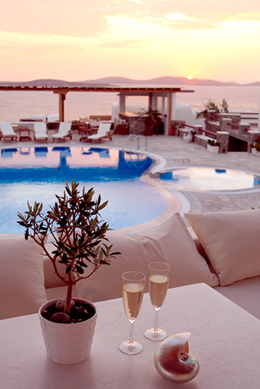 Gay Friendly En Lefko Prive Suites Hotel in Mykonos