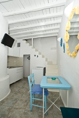 Mykonos Gay Friendly Flaskos Studios