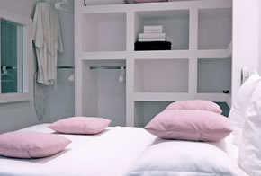 Mykonos gay holiday accommodation Moonlight Hotel Geranium