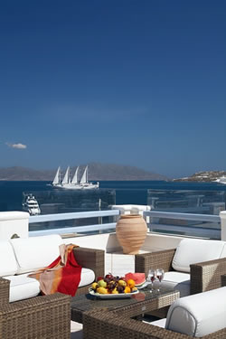 Gay friendly Hotel Grand Beach in Mykonos