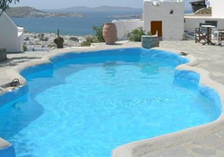 Exclusively Gay La Veranda Hotel in Mykonos