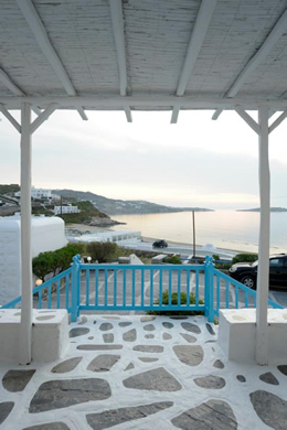 Mykonos gay friendly Myconos Beach Hotel in Mykonos Town