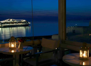 Mykonos gay holiday accommodation Mykonos View Apartments by Semeli