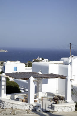 Mykonos gay friendly Ostraco Suites Hotel