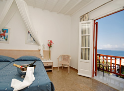 Gay friendly Petasos Town Hotel in Mykonos