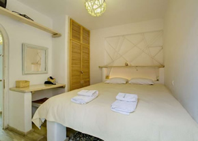 Mykonos gay holiday accommodation Rania Apartments Studio