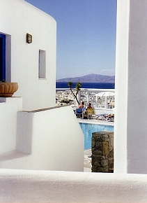 Mykonos gay friendly Rochari Hotel
