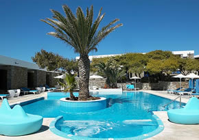 Mykonos gay holiday accommodation Hotel Theoxenia