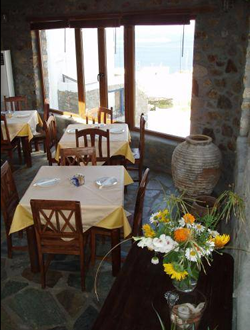 Mykonos Exclusively Gay Hotel Villa Konstantin