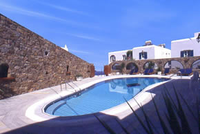 Mykonos gay holiday accommodation Hotel Zannis