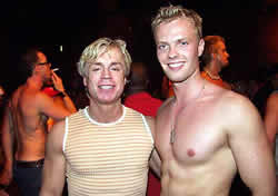 Gay Amsterdam Hotel Amistad Hosts