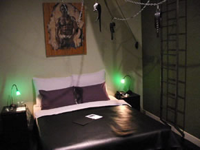 Amsterdam gay Hotel Black Tulip Fantasy Leather Double Room