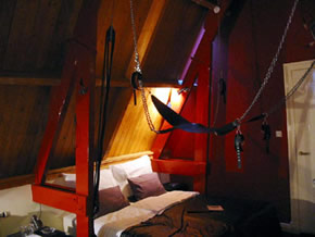 Amsterdam gay Hotel Black Tulip De Luxe Leather Double Room