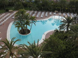 Gay friendly RIU Flamingo ApartHotel in Gran Canaria