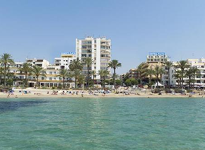 Gay friendly Ibiza Roberto Playa Hotel