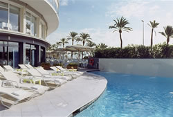 Sitges gay holiday accommodation hotel Calipolis